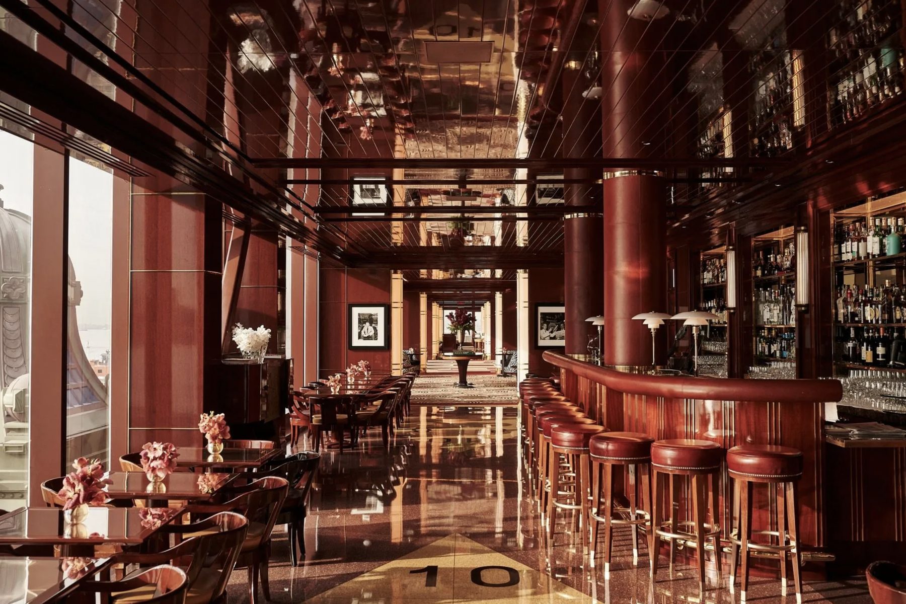 Inside The Sullivan Club — the bar